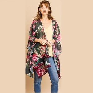 Kimono, Floral with Tassles M/L S/M
